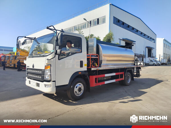 20240424_Philippines%201%20HOWO%20Asphalt%20Distributor%20Truck%20%20%283%29%20-%20%E5%89%AF%E6%9C%AC.jpg