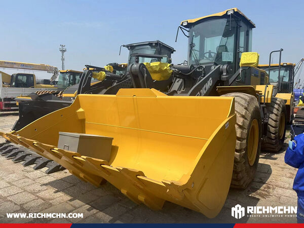20240410_Algeria 1 Unit XCMG ZL50GN Wheel Loader&1 Unit XCMG XP263 Road Roller(Rock Lu 2024B0256C) (6).jpg