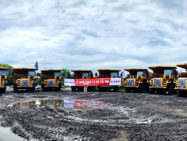 SANY Mining Trucks Delivered to Vietnam