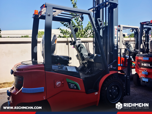 Poland - 2 Units HELI CPD35-GB2LI-M Electric Forklifts