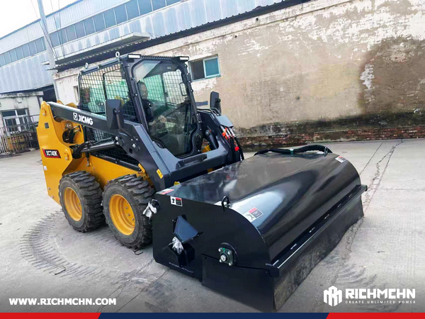 Central African Republic -1 Unit XCMG XC740K Skid Steer Loader