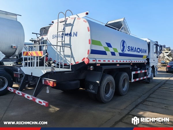 Algeria - 1 Unit SHACMAN F2000 Mixer Truck