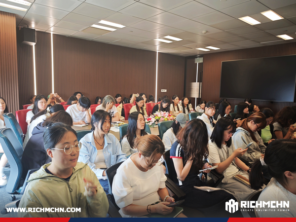 RICHMCHN Participates in Product Training on Horizontal Directional Drilling Machines