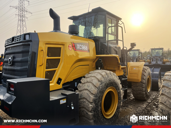 Serbia - 1 Unit XCMG XE200GA Excavator & 1 XE968 Wheel Loader