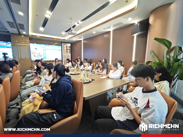 RICHMCHN Launches New Foreign Trade Talent Program