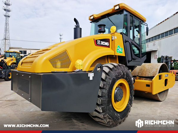 Algeria - 1 Unit XCMG XS163J Road Roller