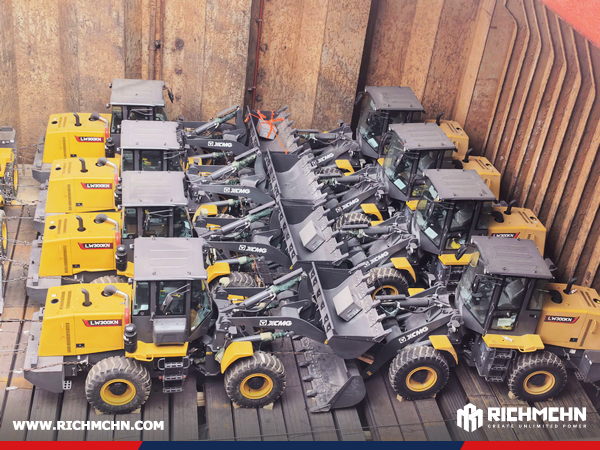Sudan - 1 Unit XCMG LW300KN Wheel Loader