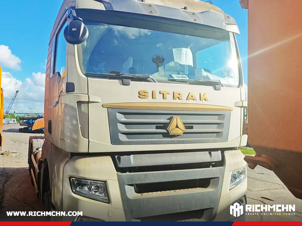 Algeria - 2 Units SINOTRUK SITRAK ZZ4256V384HC1B Tractor Trucks